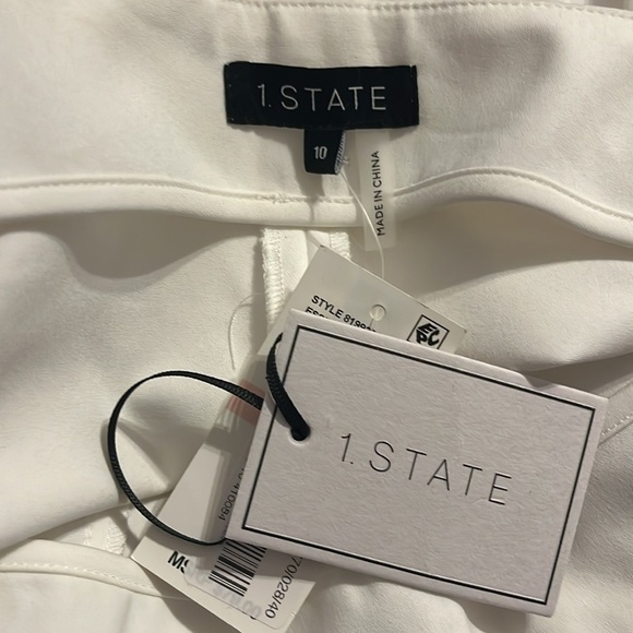 1. State white ruffle short size 10 NWT - Picture 5 of 5